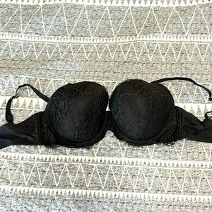 Victorias Secret Lace bra size 36 DDD